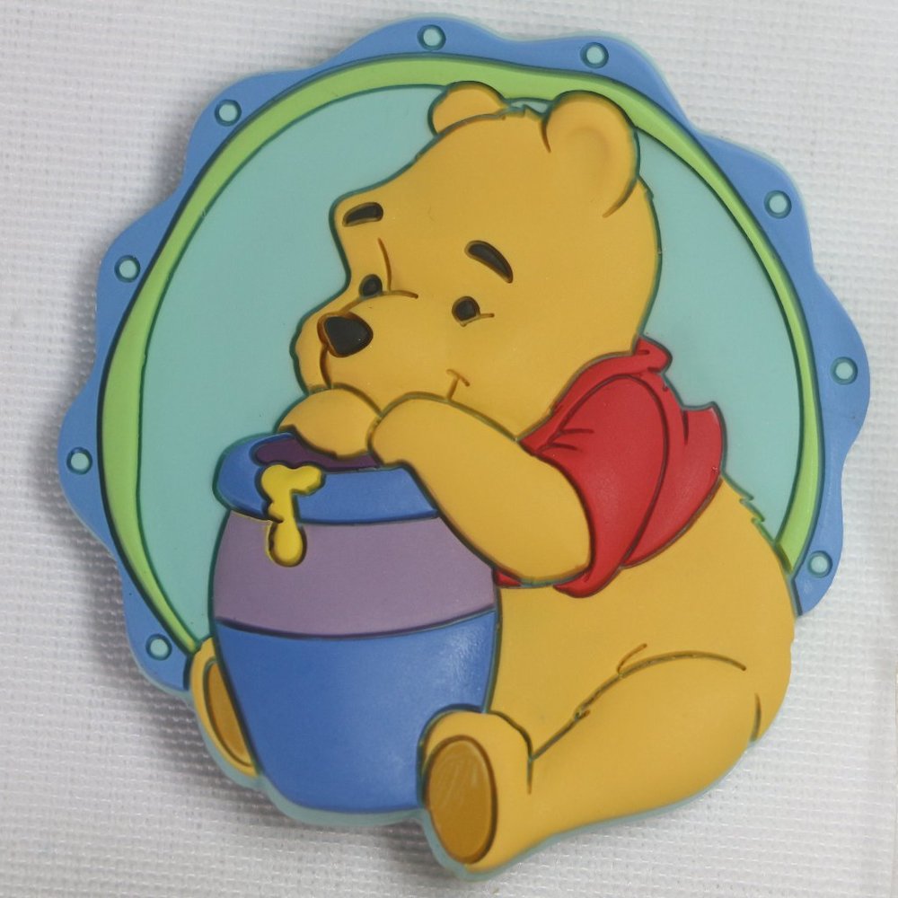 RARE Vintage Tupperware Winnie the Pooh Magnet NEW!
